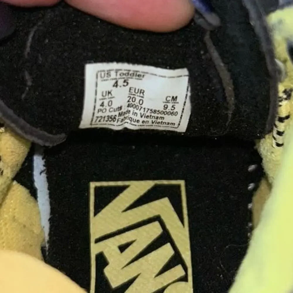 NWOT Charcoal Grey Yellow Vans High Tops SK8-HI MTE-1 Zip Close Baby 4.5